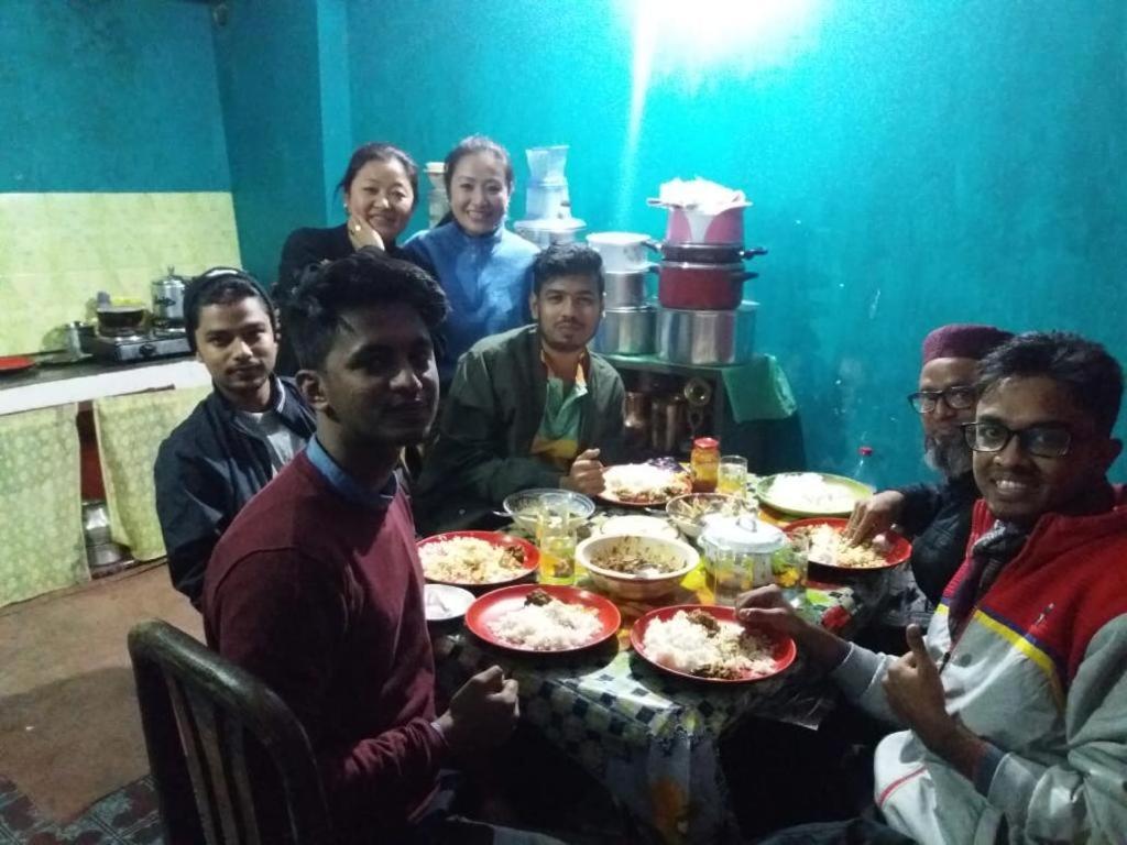 Parvi Homestay ダージリン エクステリア 写真
